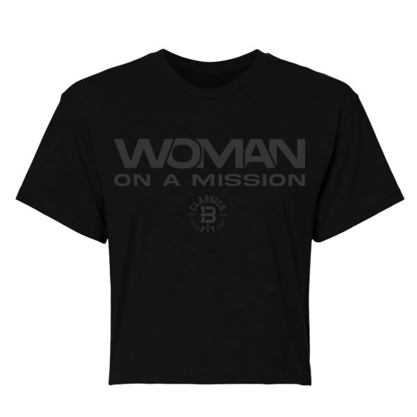CLASSICS BFIT - WOMAN ON A MISSION - WOMEN'S CROPPED T-SHIRT - $P6NWDK$ Thumbnail